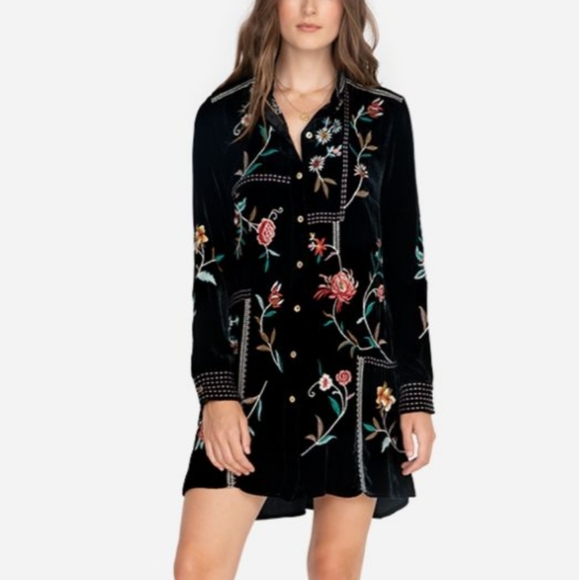Johnny Was Tops - Nwt Johnny Was Embroidered Velvet Tunic Small